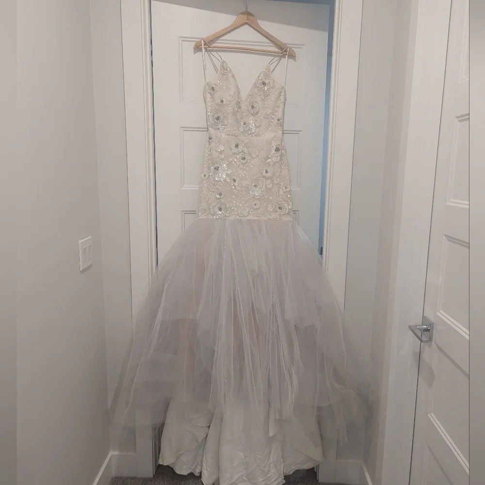 HAYLEY PAIGE Honor Bridal Gown - Picture 3 of 12